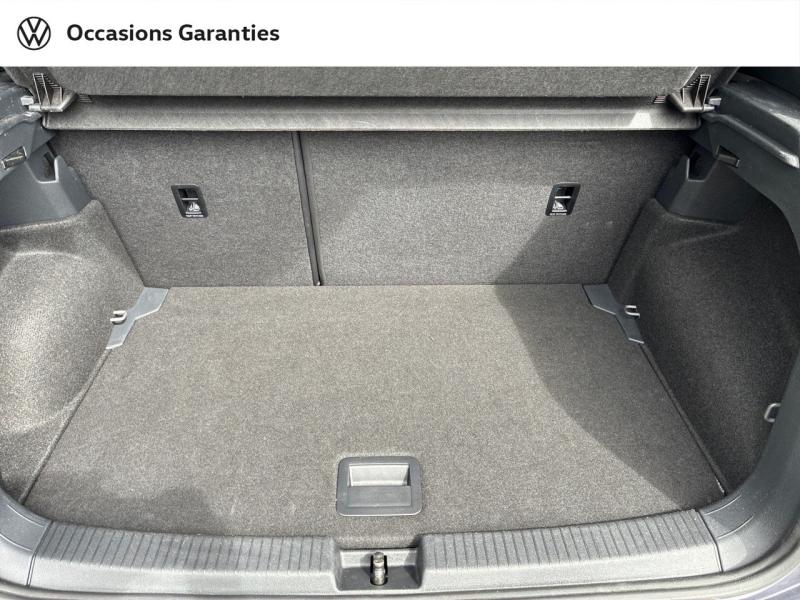 Voitures occasions VOLKSWAGEN T-CROSS R-Line Clermont-Ferrand