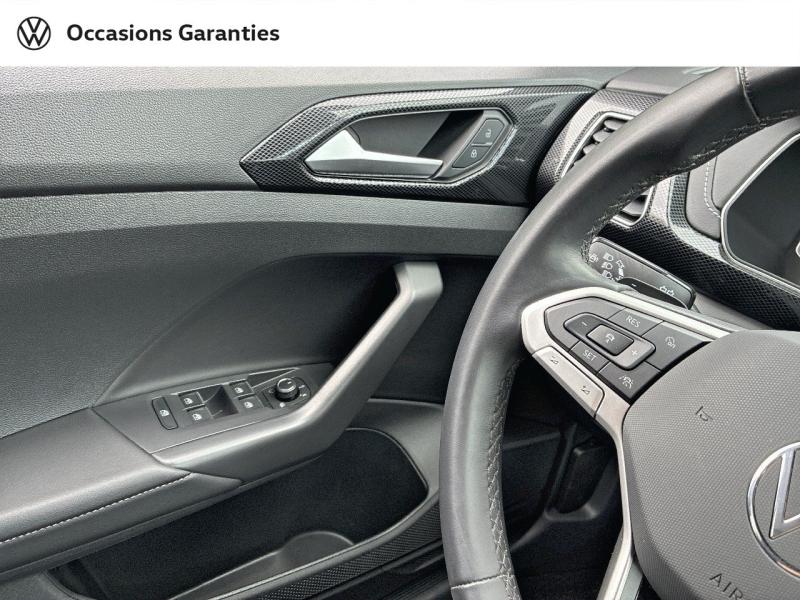 Voitures occasions VOLKSWAGEN T-CROSS R-Line Clermont-Ferrand