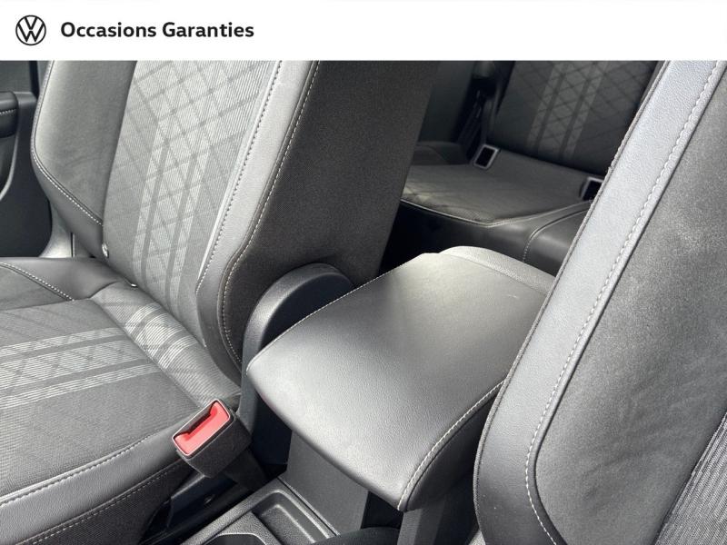 Voitures occasions VOLKSWAGEN T-CROSS R-Line Clermont-Ferrand
