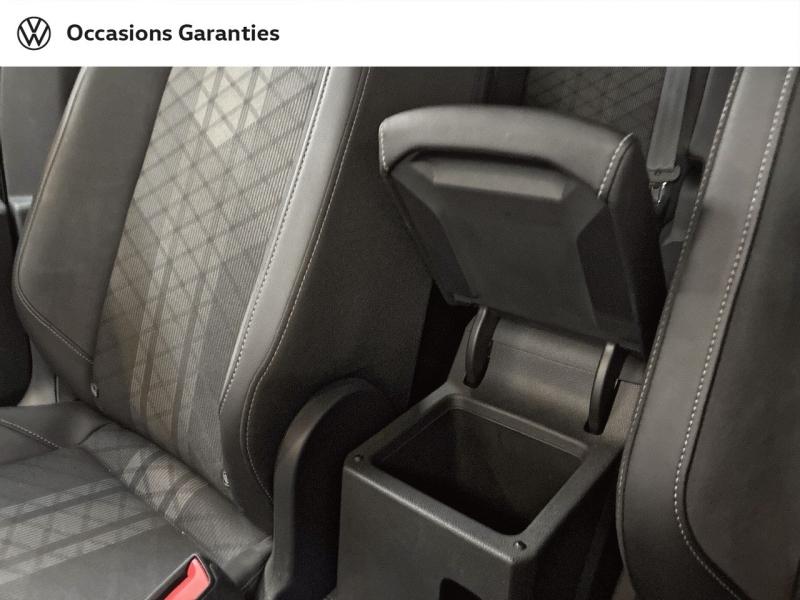 Voitures occasions VOLKSWAGEN T-CROSS R-Line Clermont-Ferrand