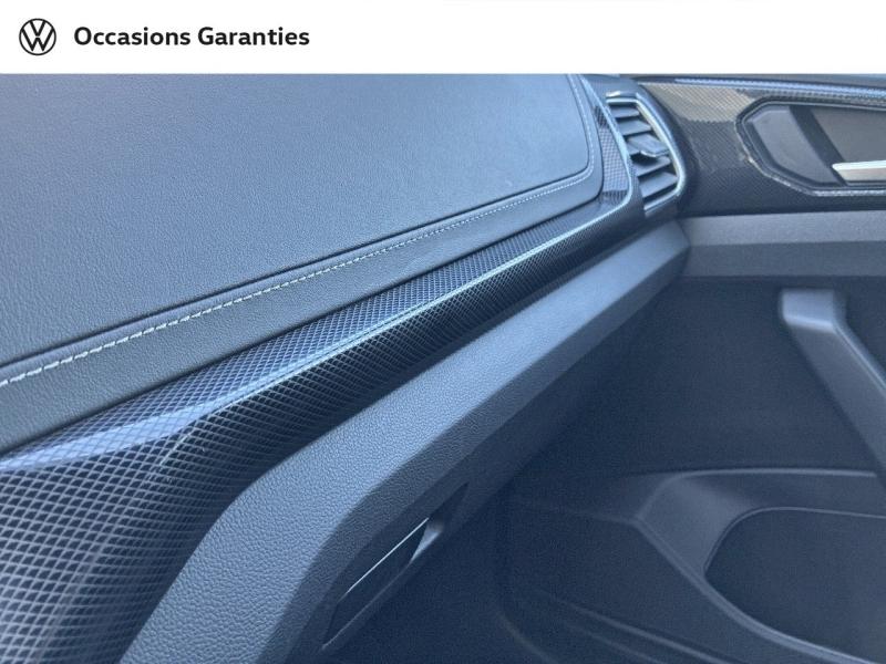 Voitures occasions VOLKSWAGEN T-CROSS R-Line Clermont-Ferrand