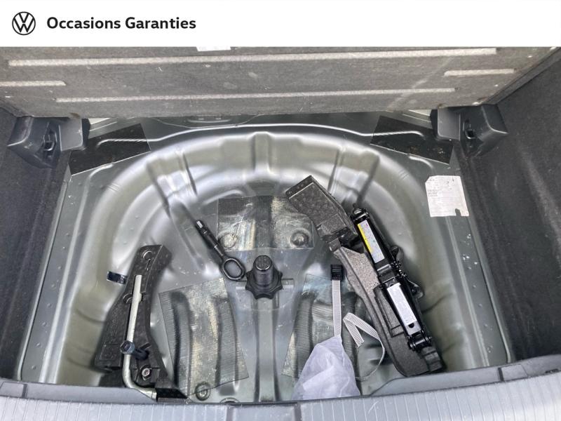Voitures occasions VOLKSWAGEN T-ROC Lounge Business Clermont-Ferrand
