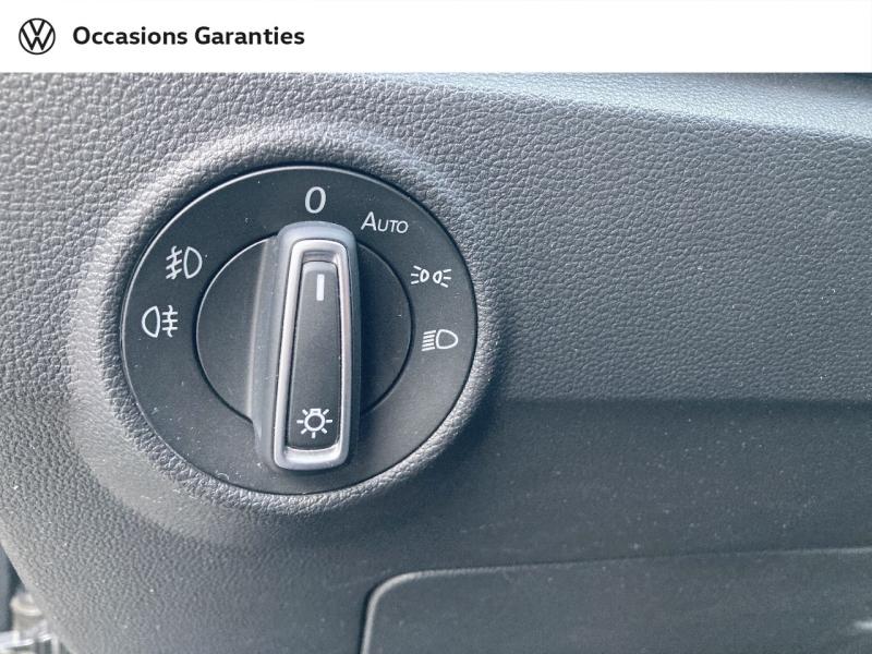 Voitures occasions VOLKSWAGEN T-ROC Lounge Business Clermont-Ferrand