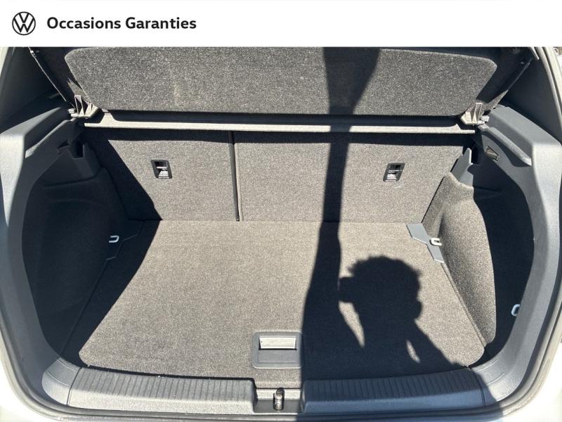 Voitures occasions VOLKSWAGEN T-CROSS R-Line Clermont-Ferrand