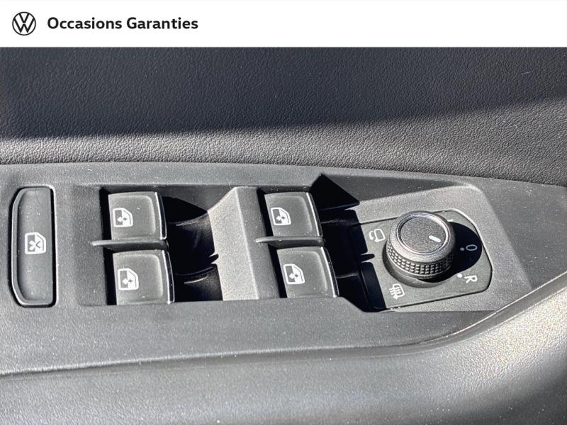 Voitures occasions VOLKSWAGEN T-CROSS R-Line Clermont-Ferrand