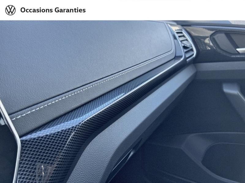 Voitures occasions VOLKSWAGEN T-CROSS R-Line Clermont-Ferrand