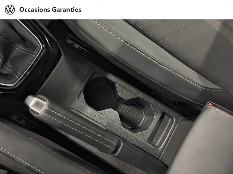 Voitures occasions VOLKSWAGEN T-CROSS R-Line Clermont-Ferrand