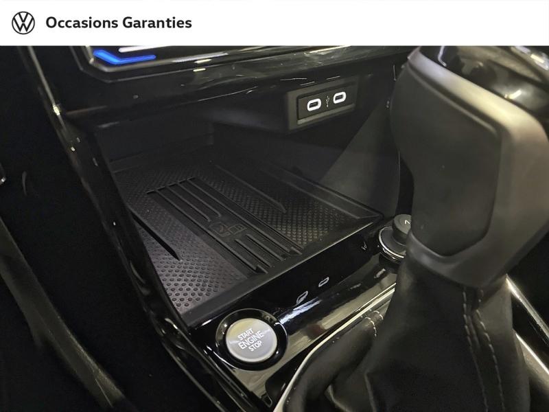 Voitures occasions VOLKSWAGEN T-CROSS R-Line Clermont-Ferrand