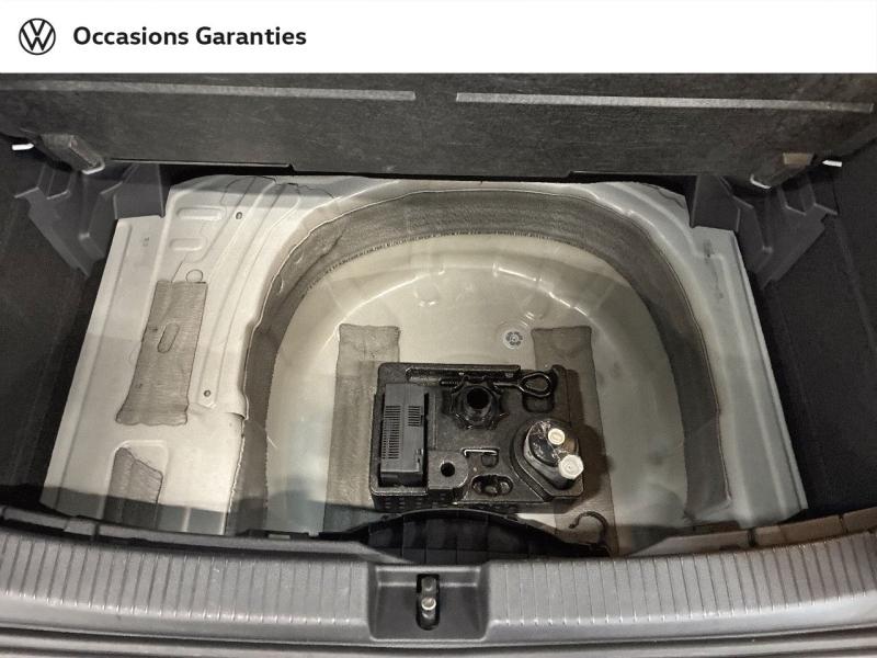 Voitures occasions VOLKSWAGEN T-CROSS R-Line Clermont-Ferrand