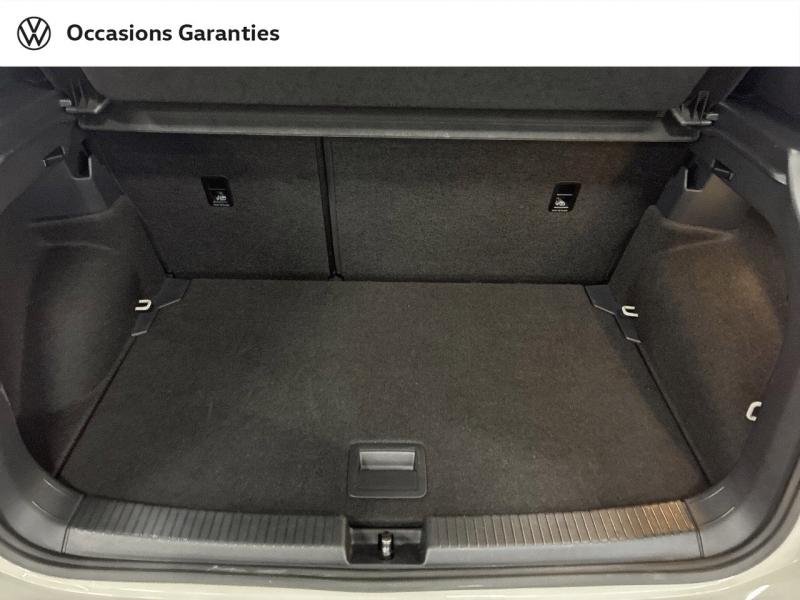 Voitures occasions VOLKSWAGEN T-CROSS R-Line Clermont-Ferrand