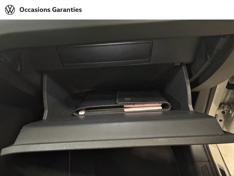 Voitures occasions VOLKSWAGEN T-CROSS R-Line Clermont-Ferrand