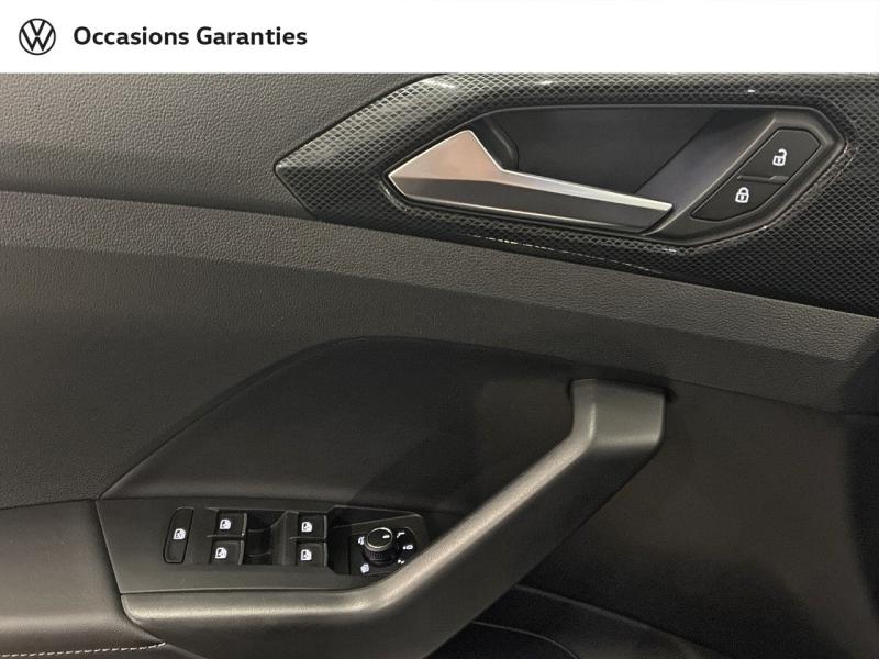 Voitures occasions VOLKSWAGEN T-CROSS R-Line Clermont-Ferrand