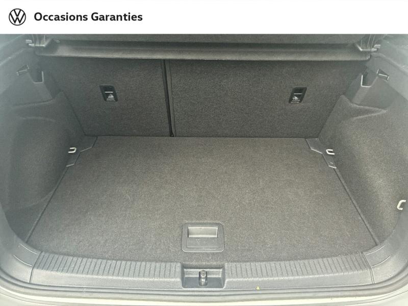 Voitures occasions VOLKSWAGEN T-CROSS R-Line Clermont-Ferrand