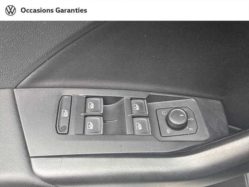 Voitures occasions VOLKSWAGEN T-CROSS R-Line Clermont-Ferrand