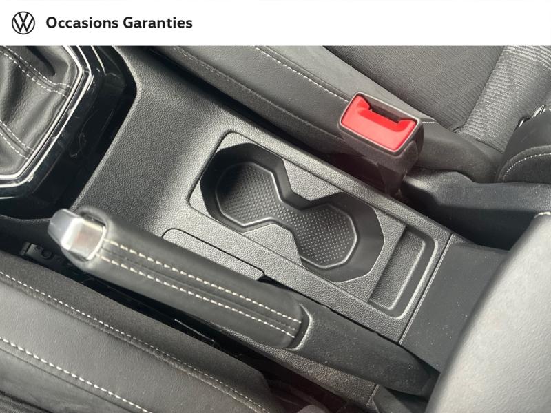 Voitures occasions VOLKSWAGEN T-CROSS R-Line Clermont-Ferrand