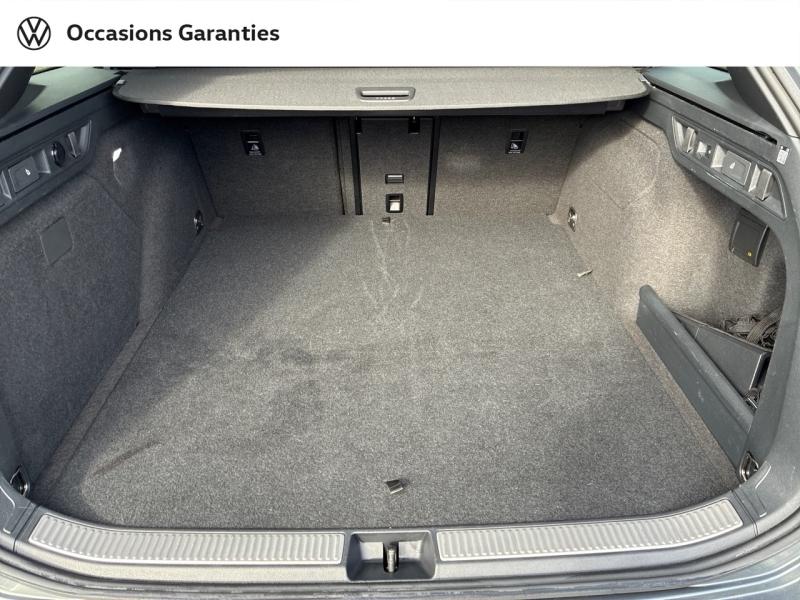 Voitures occasions VOLKSWAGEN Passat SW R-Line Clermont-Ferrand