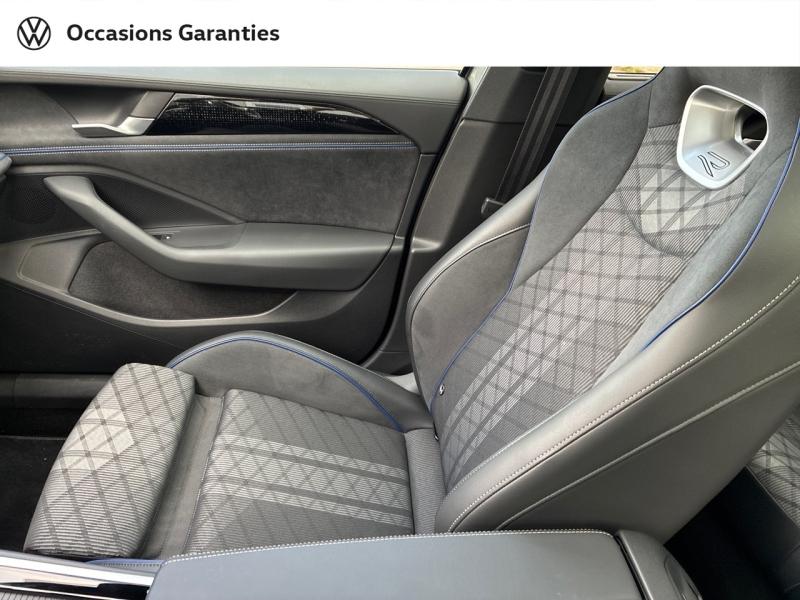 Voitures occasions VOLKSWAGEN Passat SW R-Line Clermont-Ferrand