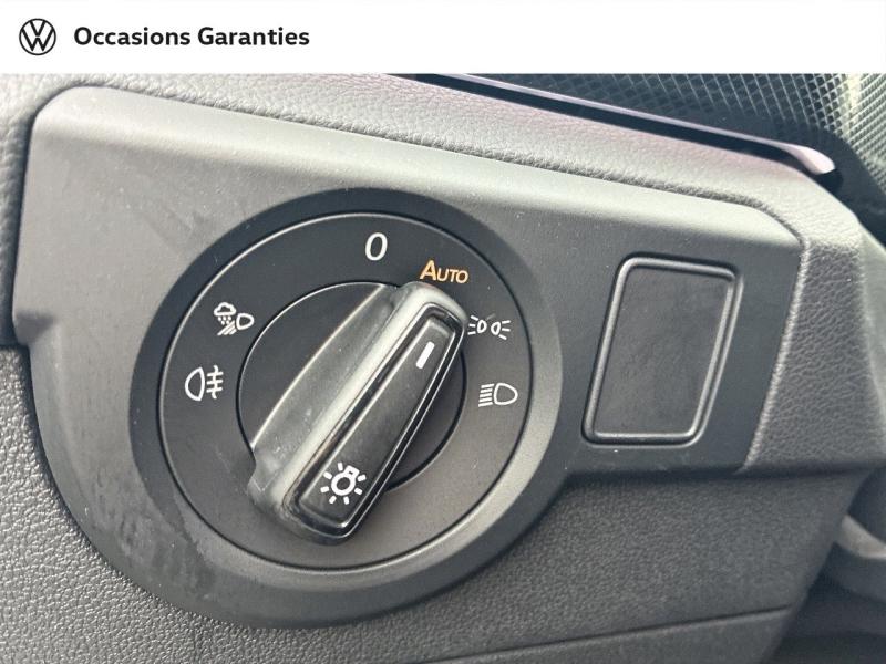 Voitures occasions VOLKSWAGEN T-CROSS R-Line Clermont-Ferrand