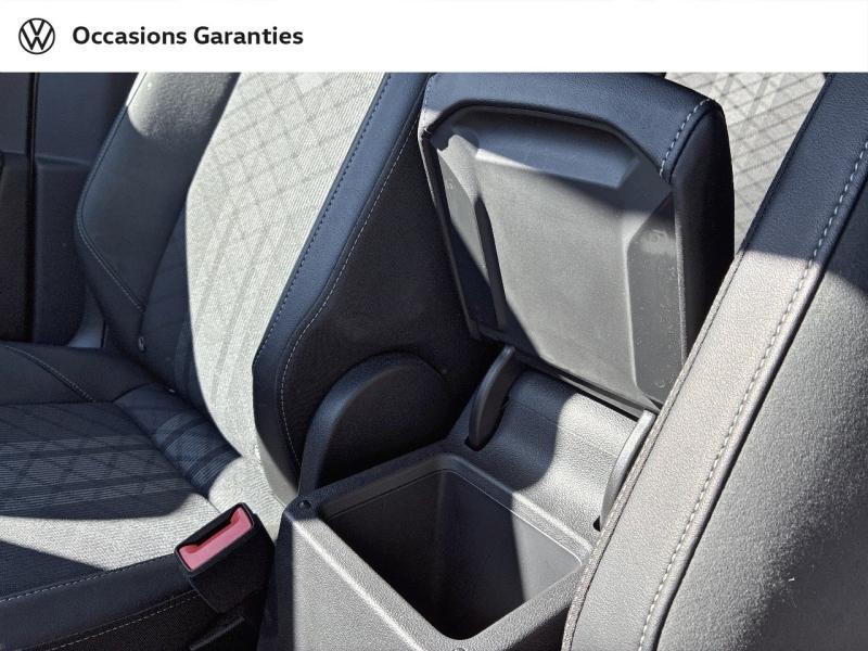 Voitures occasions VOLKSWAGEN T-CROSS R-Line Clermont-Ferrand