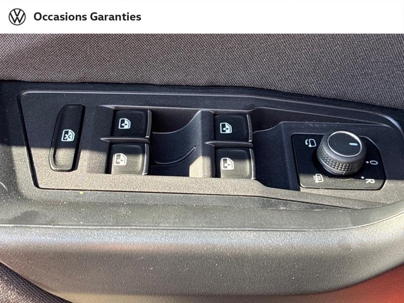 Voitures occasions VOLKSWAGEN T-ROC Lounge Clermont-Ferrand