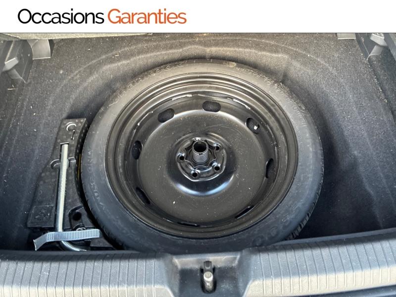 Voitures occasions VOLKSWAGEN GOLF Life Business 1st Clermont-Ferrand