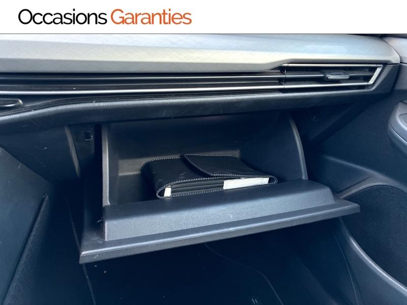 Voitures occasions VOLKSWAGEN GOLF Life Business 1st Clermont-Ferrand