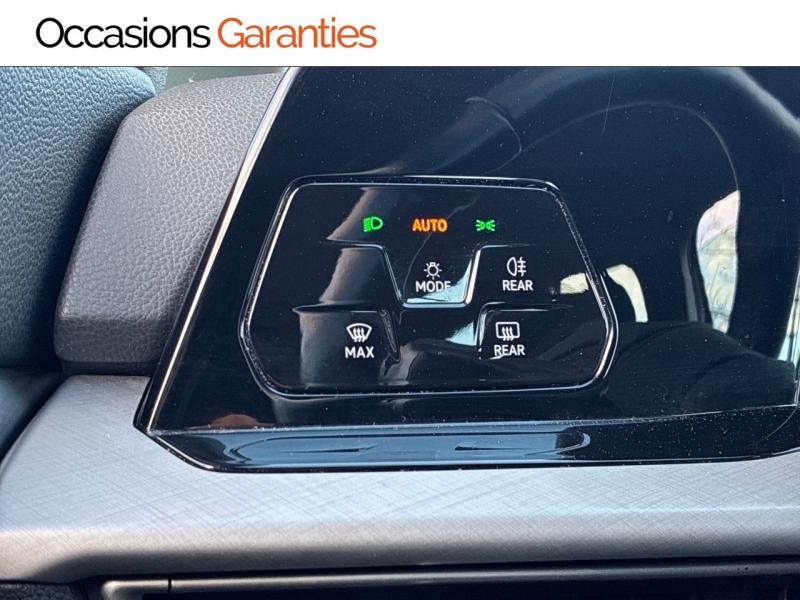 Voitures occasions VOLKSWAGEN GOLF Life Business 1st Clermont-Ferrand