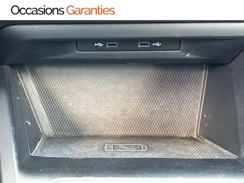 Voitures occasions VOLKSWAGEN GOLF Life Business 1st Clermont-Ferrand