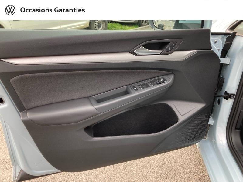 Voitures occasions VOLKSWAGEN GOLF Life Plus Clermont-Ferrand