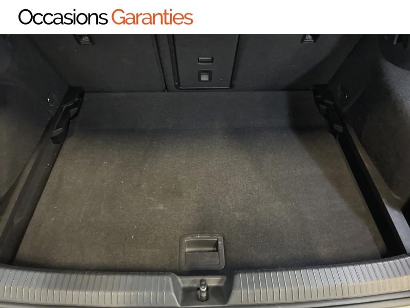 Voitures occasions VOLKSWAGEN GOLF Life Business Clermont-Ferrand