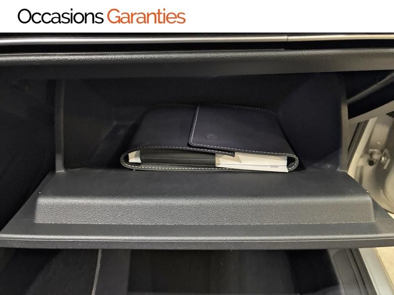 Voitures occasions VOLKSWAGEN GOLF Life Business Clermont-Ferrand