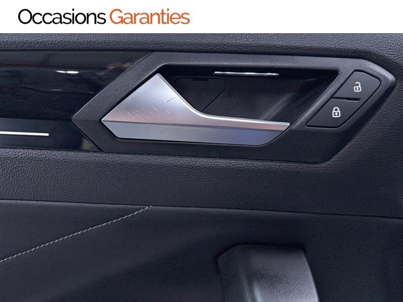 Voitures occasions VOLKSWAGEN T-ROC R-Line Clermont-Ferrand