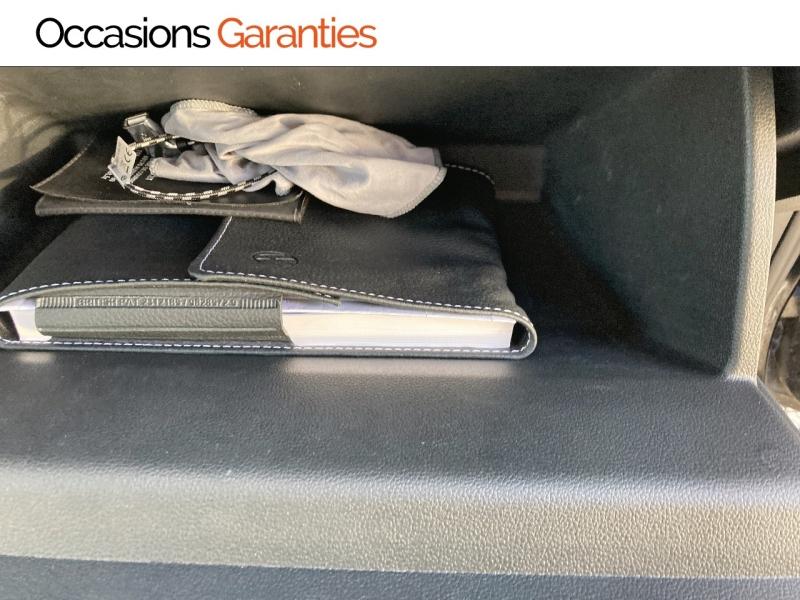 Voitures occasions VOLKSWAGEN GOLF Life Business Clermont-Ferrand