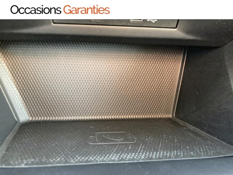 Voitures occasions VOLKSWAGEN GOLF Life Business Clermont-Ferrand