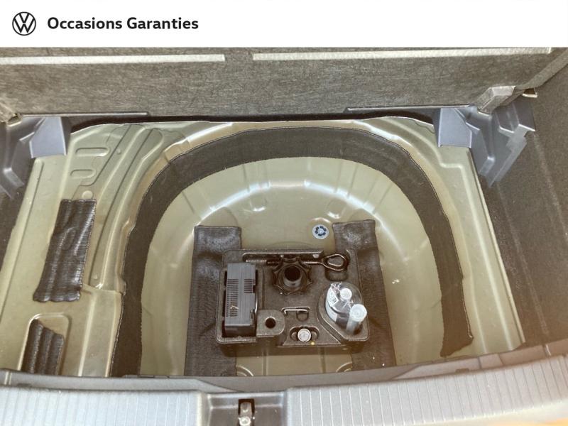 Voitures occasions VOLKSWAGEN T-CROSS R-Line Edition Clermont-Ferrand