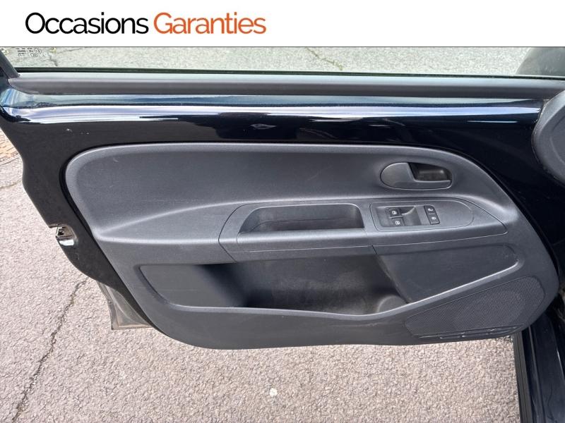 Voitures occasions VOLKSWAGEN e-up! Life Clermont-Ferrand
