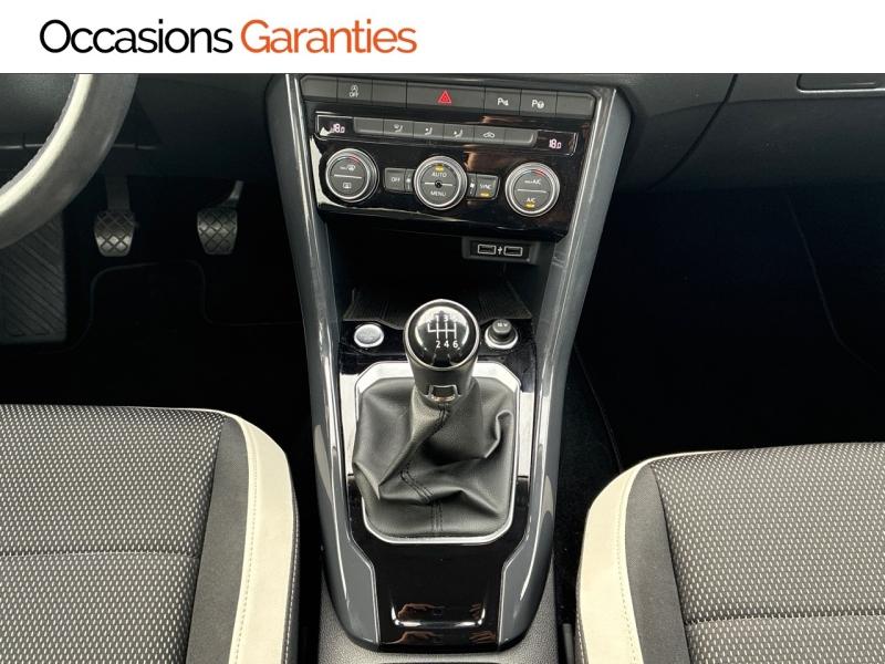 Voitures occasions VOLKSWAGEN T-ROC Carat Clermont-Ferrand