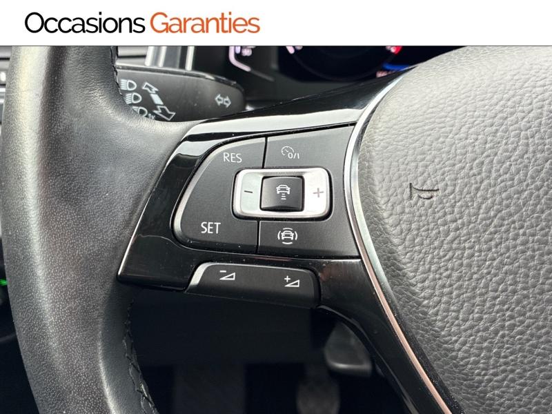 Voitures occasions VOLKSWAGEN T-ROC Carat Clermont-Ferrand