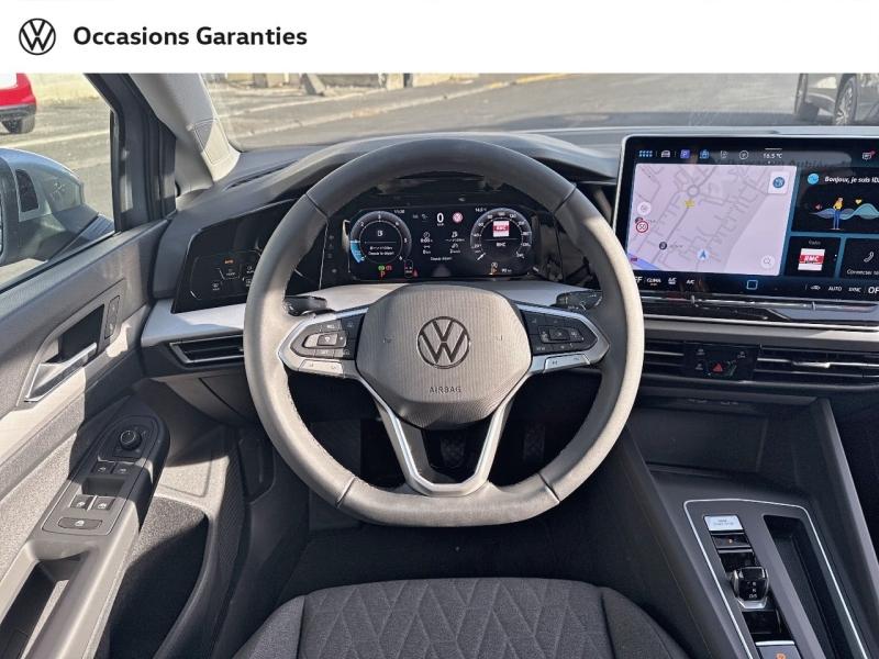 Voitures occasions VOLKSWAGEN GOLF Life Plus Clermont-Ferrand