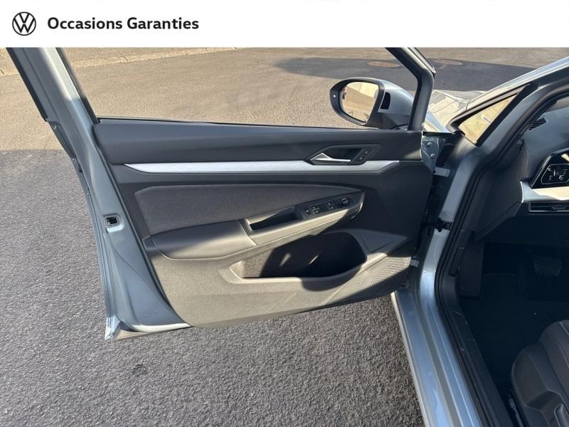 Voitures occasions VOLKSWAGEN GOLF Life Plus Clermont-Ferrand