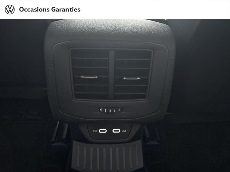 Voitures occasions VOLKSWAGEN T-ROC Style Edition Clermont-Ferrand