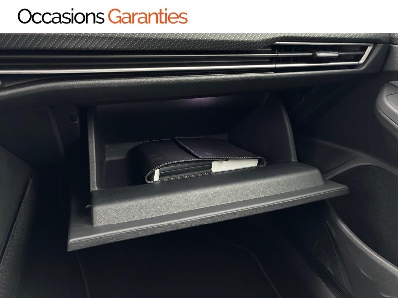 Voitures occasions VOLKSWAGEN GOLF R-Line Clermont-Ferrand