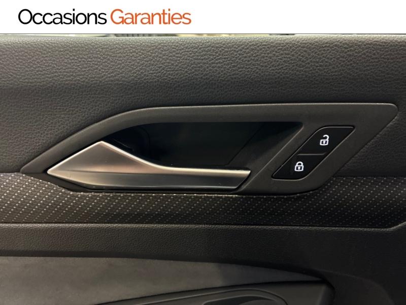 Voitures occasions VOLKSWAGEN GOLF R-Line Clermont-Ferrand