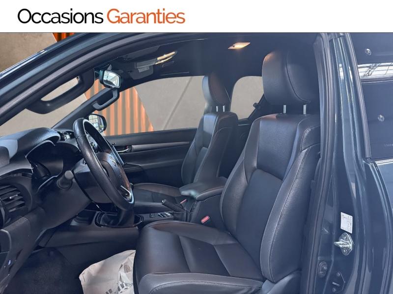 Voitures occasions TOYOTA Hilux Invincible Clermont-Ferrand