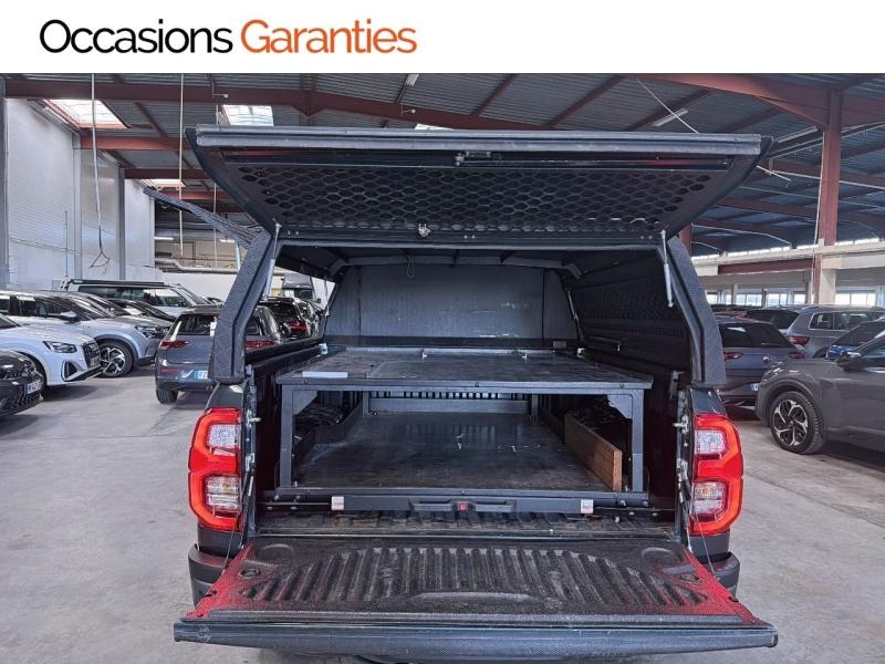 Voitures occasions TOYOTA Hilux Invincible Clermont-Ferrand