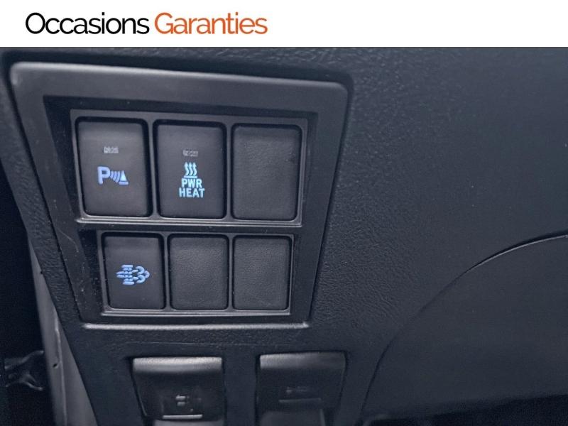 Voitures occasions TOYOTA Hilux Invincible Clermont-Ferrand