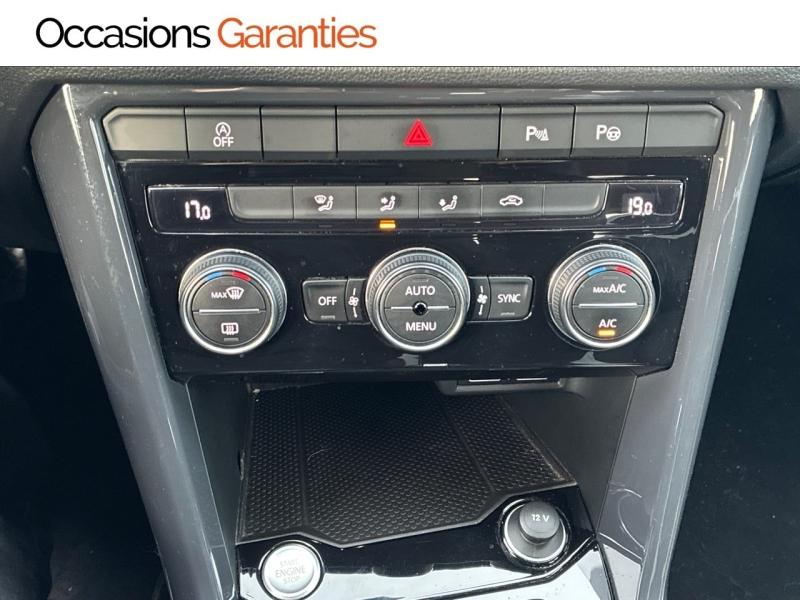 Voitures occasions VOLKSWAGEN T-ROC Carat Clermont-Ferrand