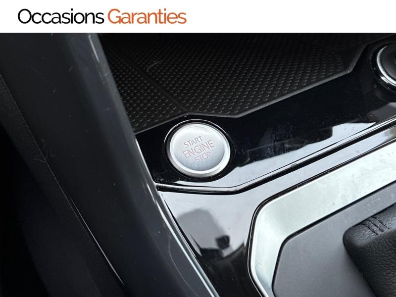 Voitures occasions VOLKSWAGEN T-ROC Carat Clermont-Ferrand