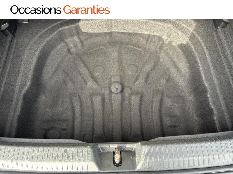 Voitures occasions VOLKSWAGEN GOLF R-Line Edition Clermont-Ferrand