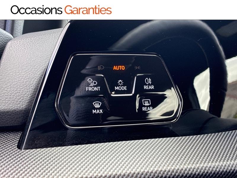 Voitures occasions VOLKSWAGEN GOLF R-Line Edition Clermont-Ferrand